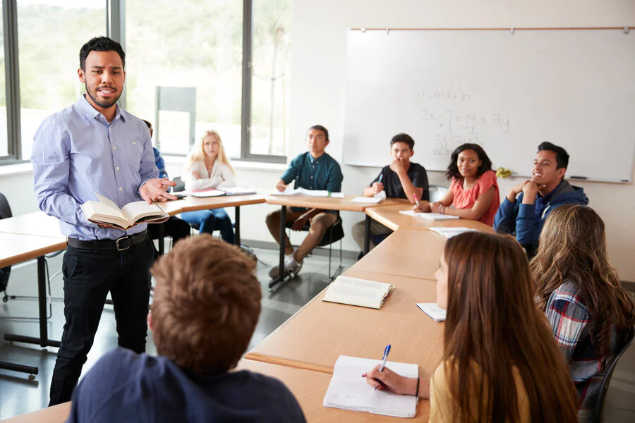 Quels sont les critères à prendre en compte pour choisir une école de management à Paris ?