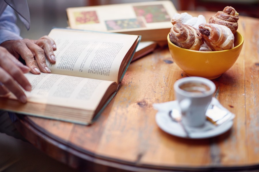 Qu'est-ce qu'un café littéraire ?