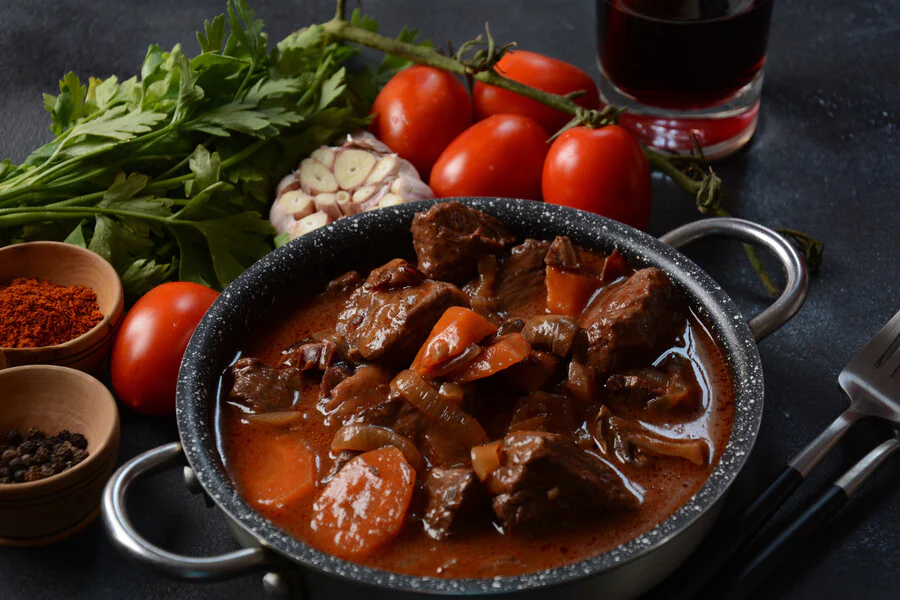 Qui est Thierry Marx et quel est son lien avec le bœuf bourguignon ?